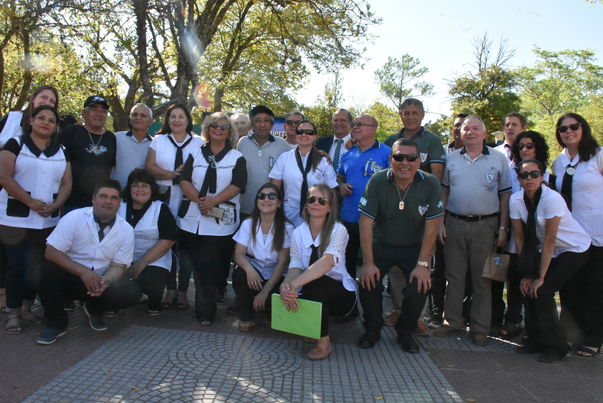 VILLA ÁNGELA CONMEMORÓ EL 2 DE ABRIL CON UN EMOTIVO ACTO EN LA PLAZA GENERAL SAN MARTÍN