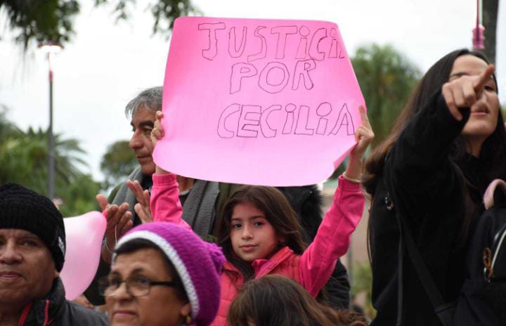 MARCHA POR CECILIA STRZYZOWSKI Gloria Romero: “No quiero venganza, quiero justicia y que nadie me use para ninguna campaña”