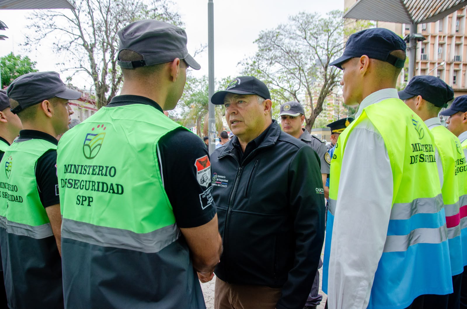 *SEGURIDAD PUSO EN MARCHA EL OPERATIVO CAMINANTE CON 460 FUTUROS EFECTIVOS EN LAS CALLES*