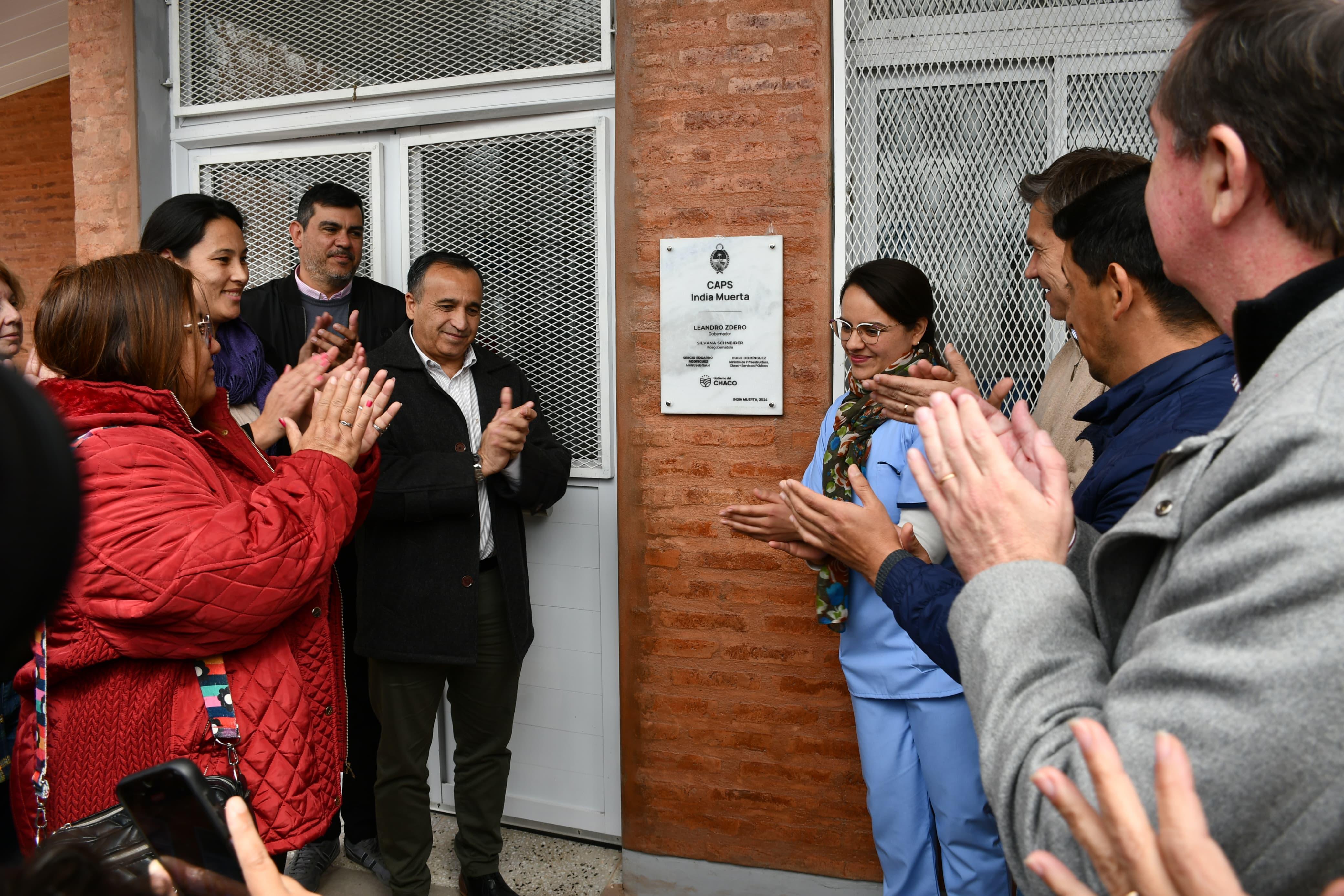 EL GOBERNADOR ZDERO INAUGURÓ UN NUEVO CAPS EN PARAJE INDIA MUERTA, PARA ATENDER LA DEMANDA DE VECINOS DE LAS BREÑAS Y SAN BERNARDO