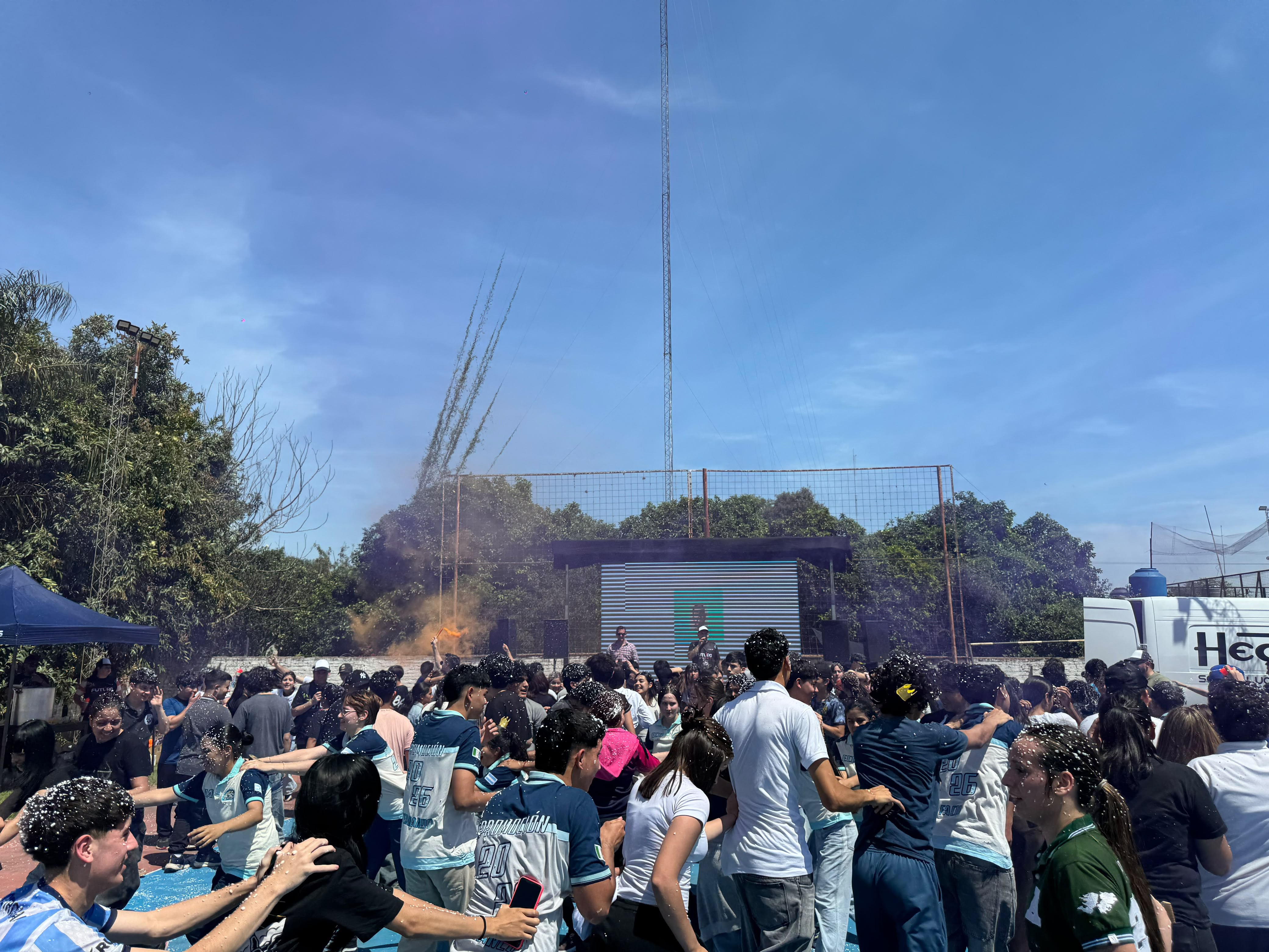 *COLONIA ELISA: M&Aacute;S FUTURO LLEG&Oacute; PARA RECONOCER EL ESFUERZO DE LOS ESTUDIANTES CHAQUE&Ntilde;OS*
