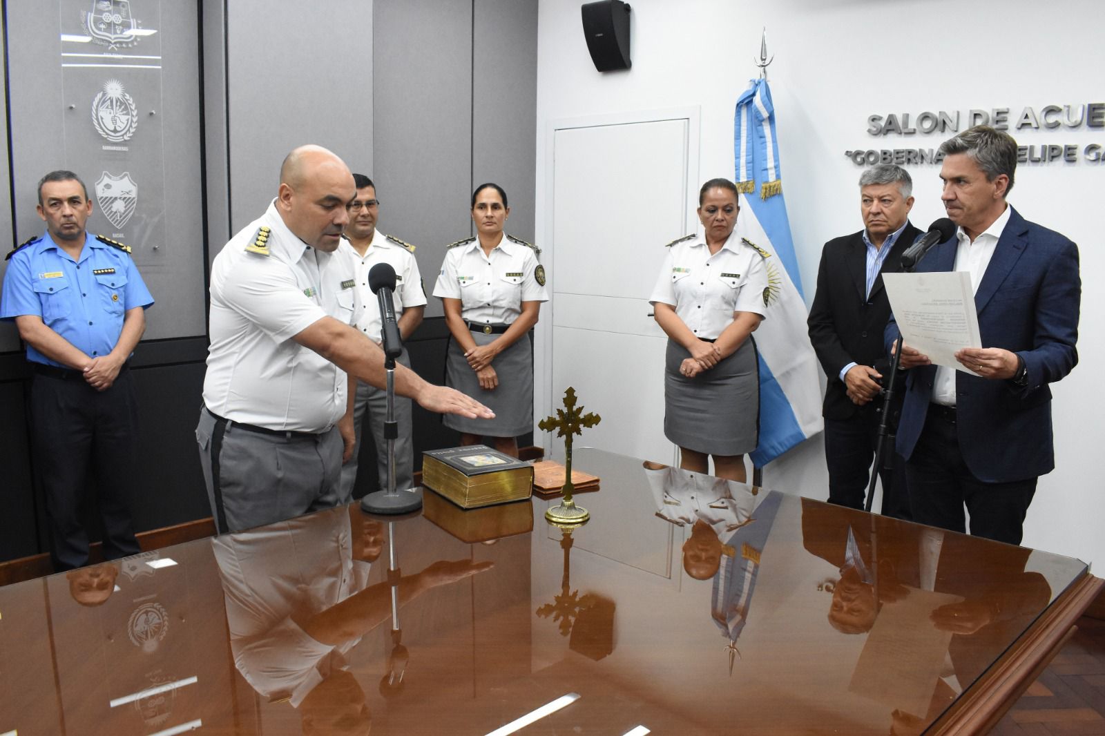 ZDERO PUSO EN FUNCIONES A LAS NUEVAS AUTORIDADES DEL SERVICIO PENITENCIARIO PROVINCIAL