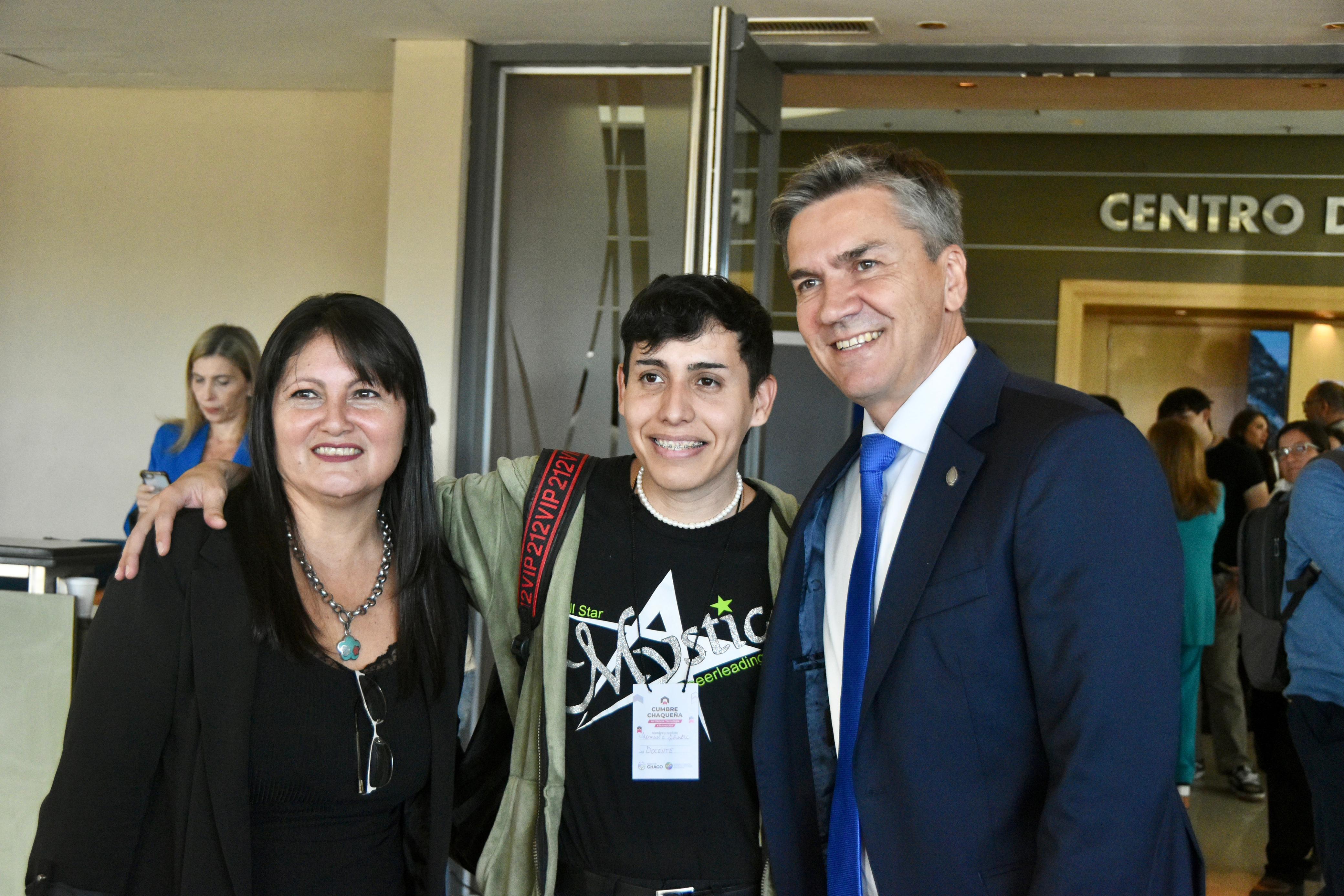 *ZDERO INAUGUR&Oacute; LA 3ra. CUMBRE DE CIENCIA Y TECNOLOG&Iacute;A Y DESTAC&Oacute; LA ARTICULACI&Oacute;N PARA EL DESARROLLO*