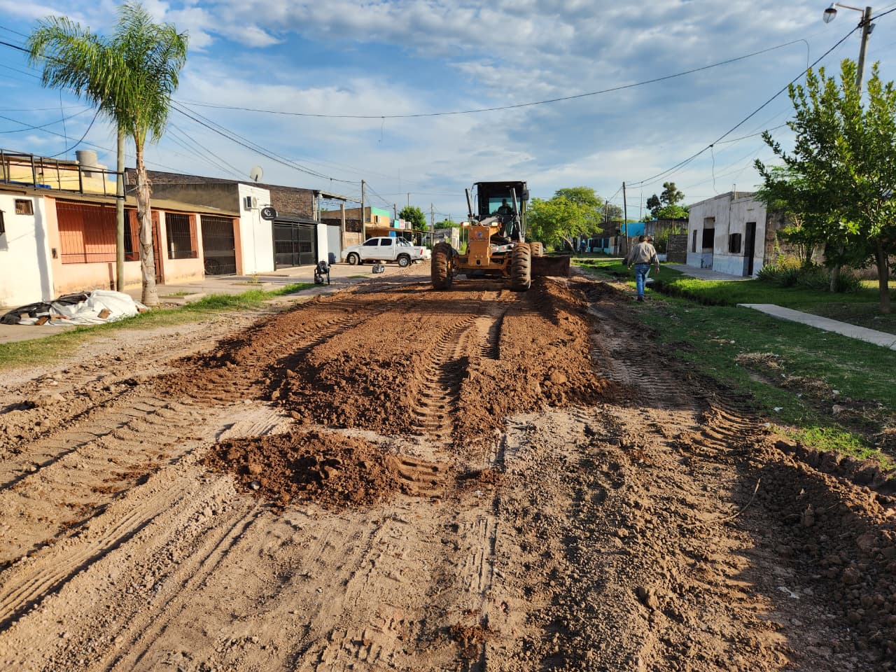 EL MUNICIPIO AVANZA CON LOS OPERATIVOS DE MANTENIMIENTO, LIMPIEZA Y ASISTENCIA EN DIVERSOS BARRIOS