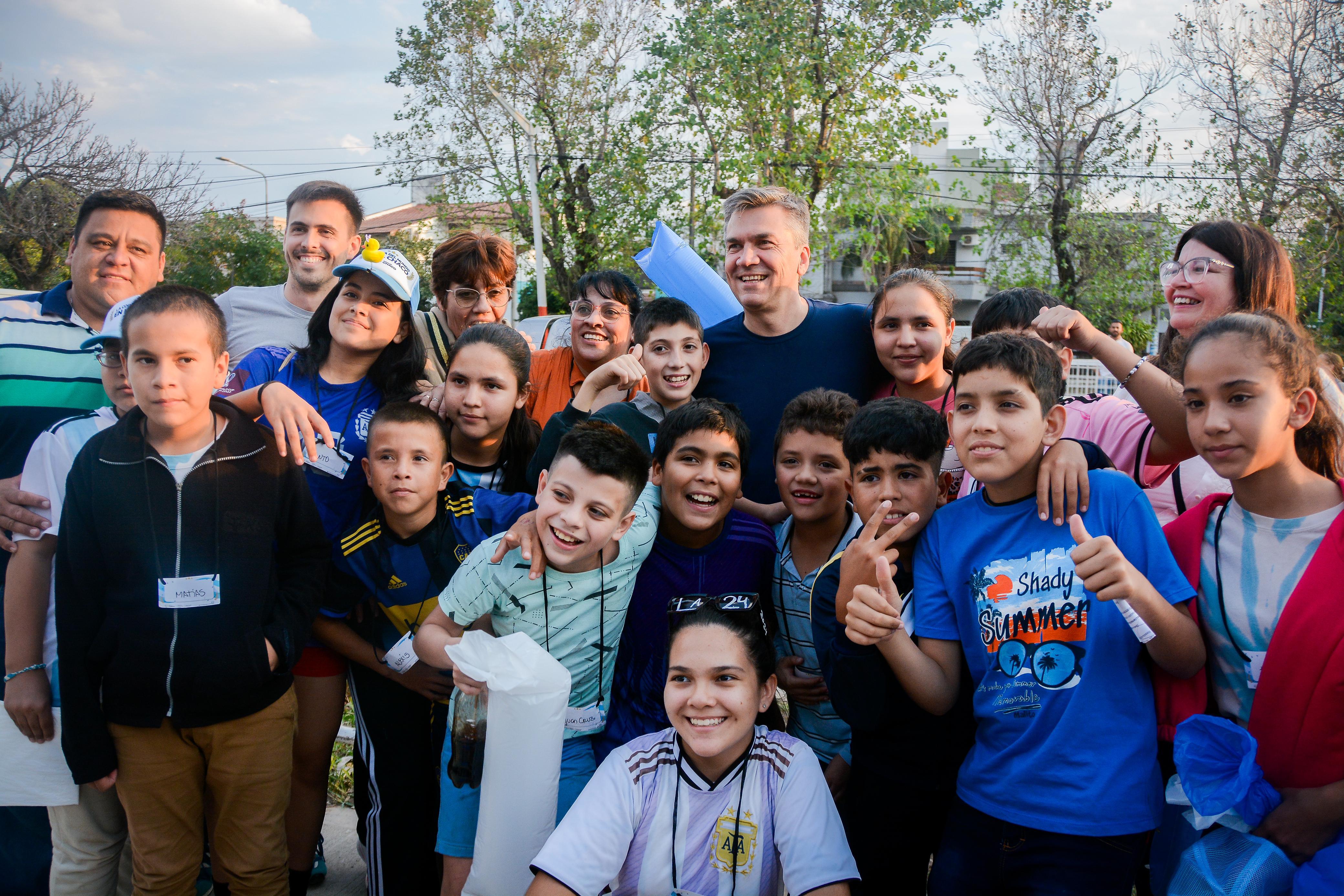 *GOBERNADOR ZDERO: “ES HISTÓRICO TENER A LAS 3 COPAS AQUÍ, EN EL CHACO”*