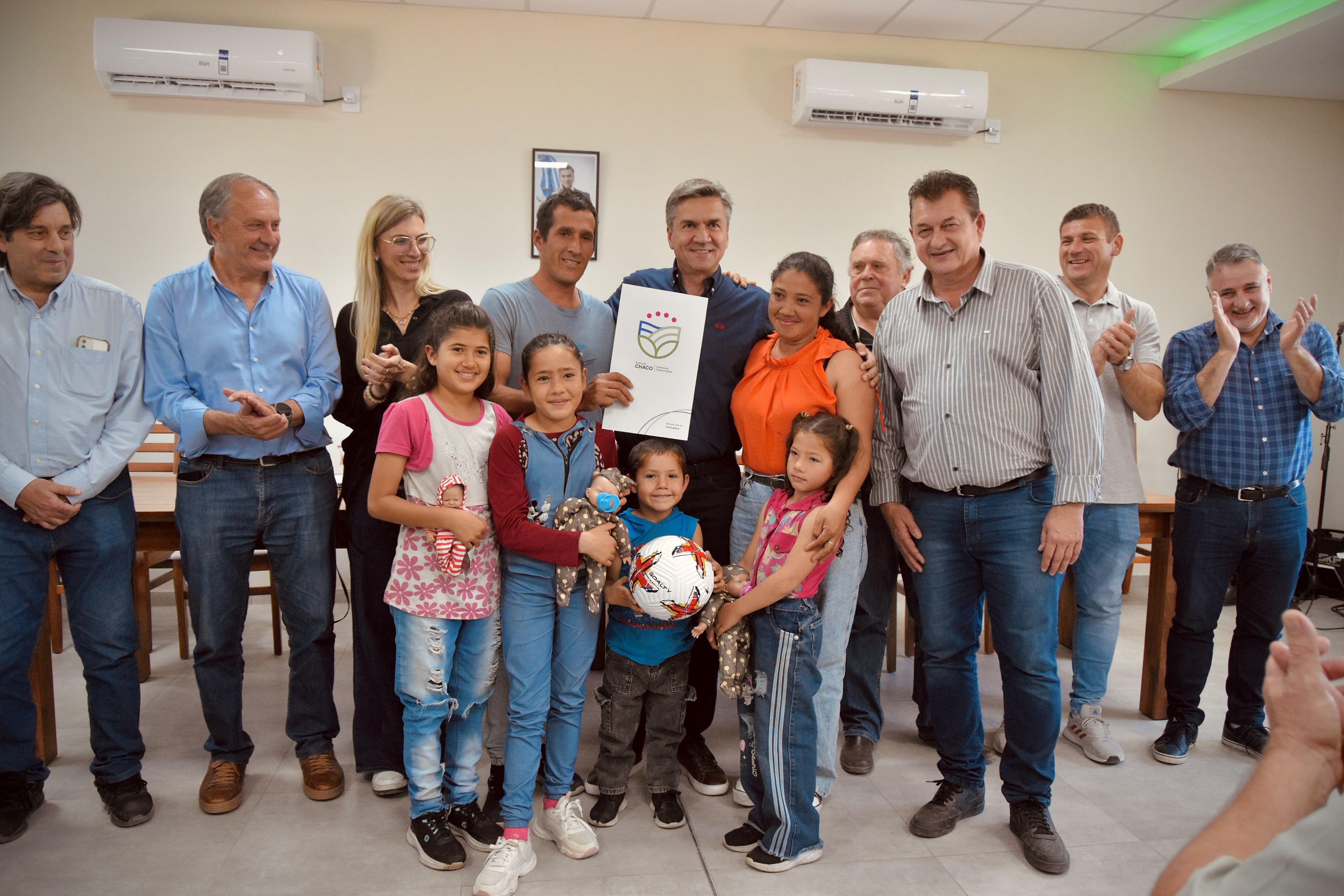 *CASTELLI: ZDERO INAUGUR&Oacute; EL NUEVO EDIFICIO Y ALBERGUES DE LOS CONSORCIOS CAMINEROS*