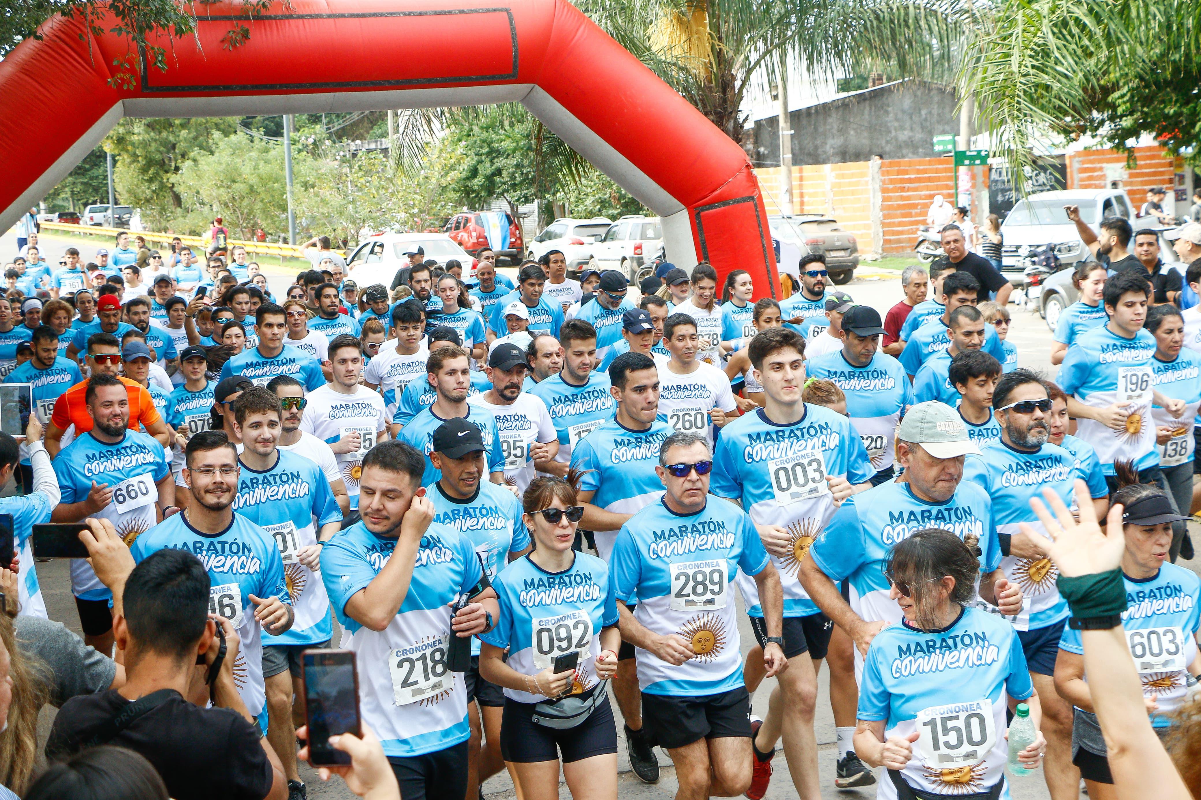 EL GOBERNADOR ZDERO ACOMPAÑÓ HOY LA 11º MARATÓN CONVIVENCIA 2024*