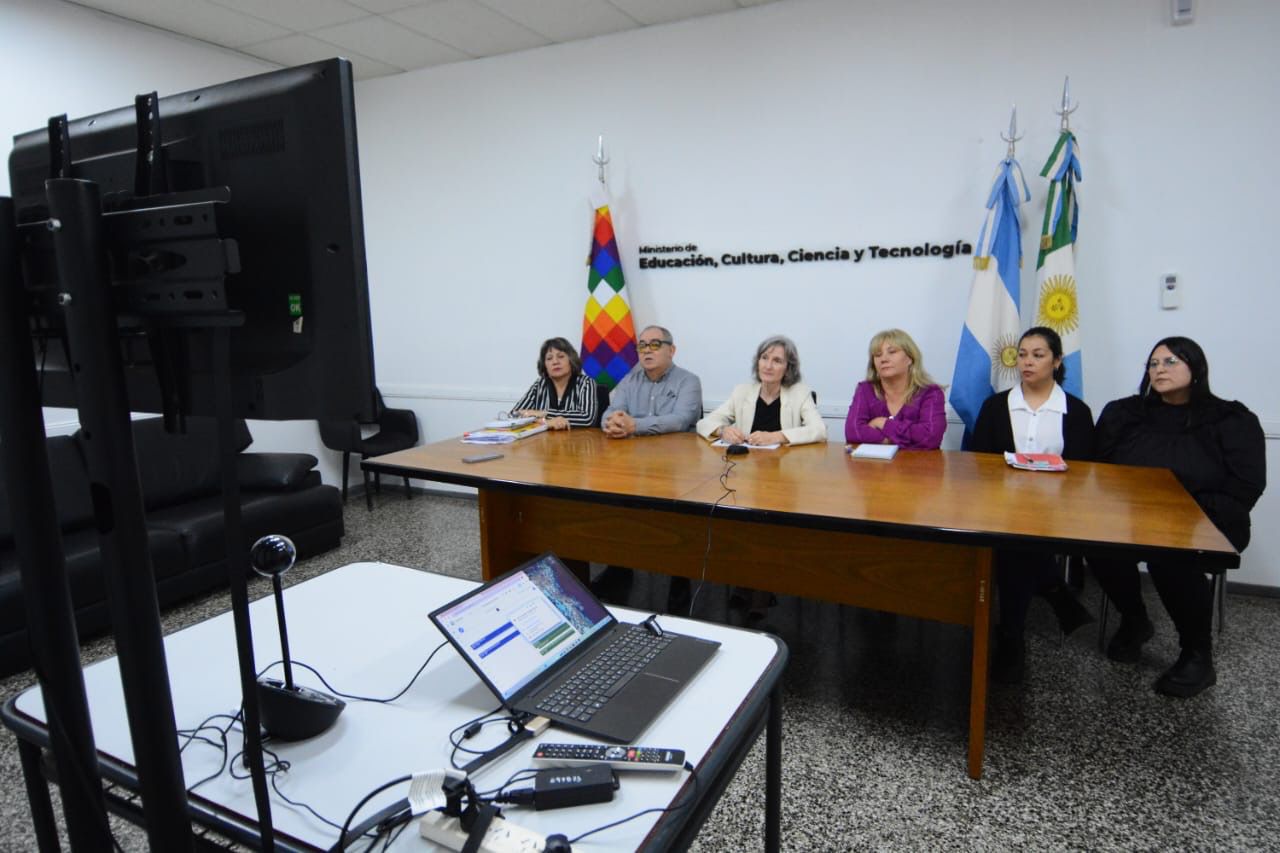 RED APRENDE: COMENZARON LAS CAPACITACIONES PARA BIBLIOTECARIOS Y DOCENTES DE EDUCACIÓN TÉCNICO PROFESIONAL