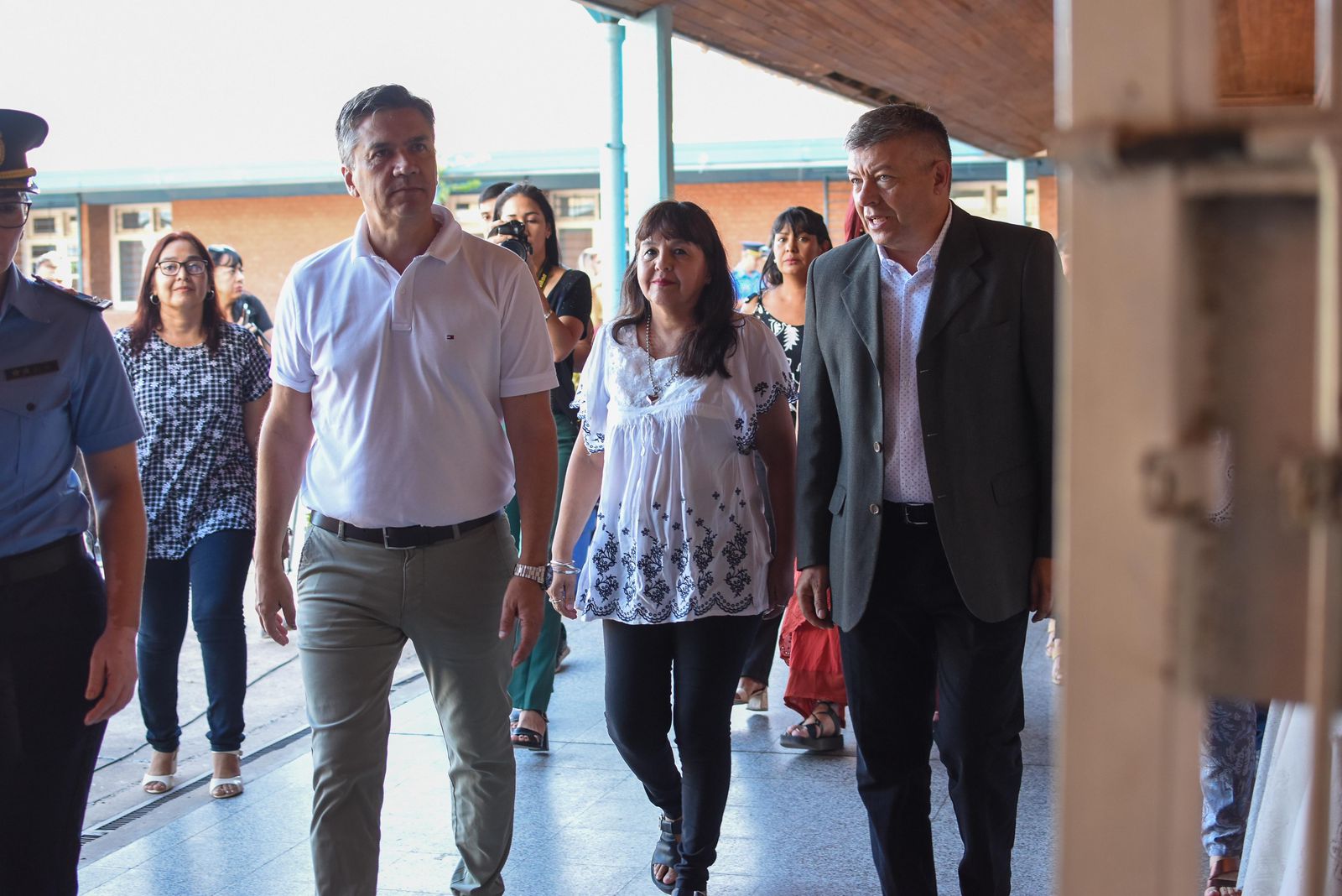 EL GOBIERNO PROVINCIAL INICIÓ LA INSTALACIÓN DE EQUIPOS DEL PROGRAMA VIGÍA PARA GARANTIZAR LA SEGURIDAD EN LAS ESCUELAS