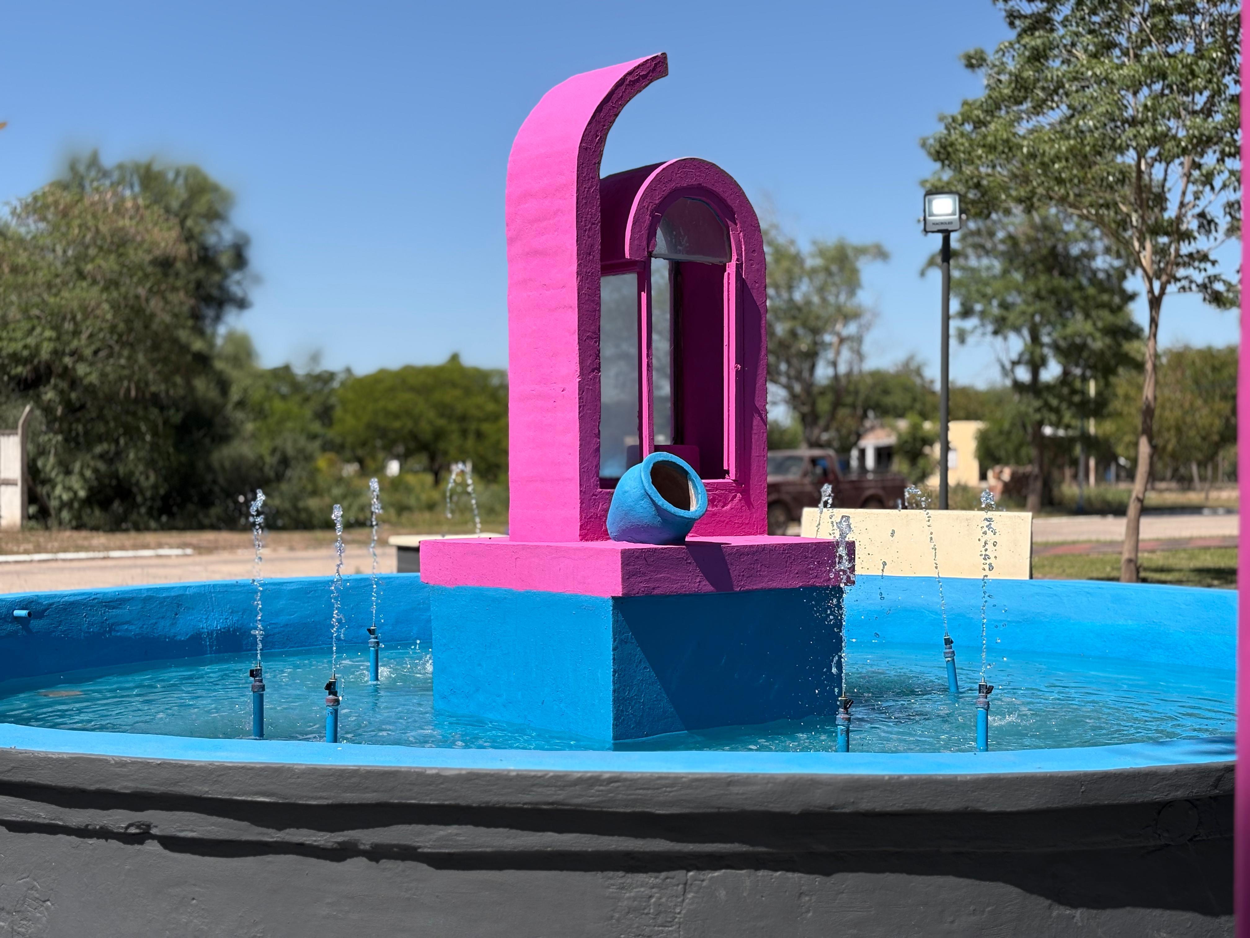 *CHOROTIS ESTRENA SU PLAZA CENTRAL RENOVADA Y RECIBE TANQUES DE AGUA PARA LAS FAMILIAS DE LA COMUNIDAD*